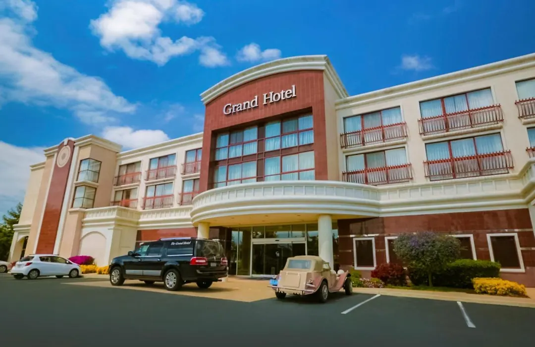 Grand Hotel-1